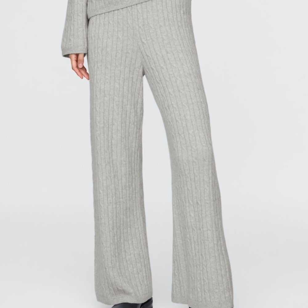 GAP Light Gray Wide Leg Knit Pants